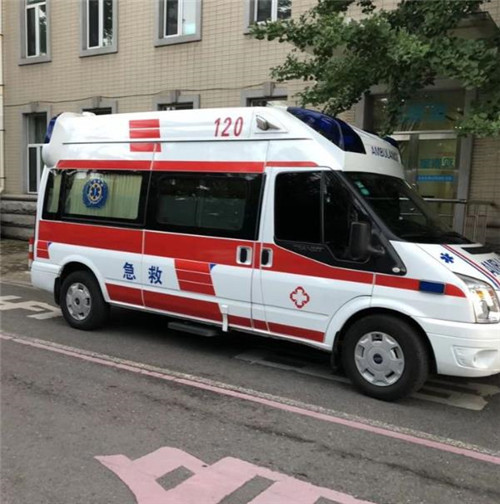 兰坪选择我们的救护车出租，开启安心转院之旅